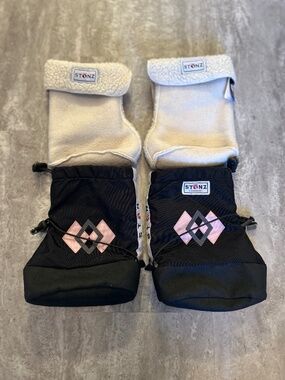Stonz booties and liners size large